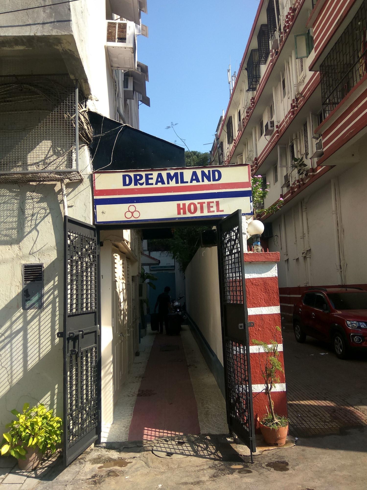 Super Oyo Hotel Dreamland Bombay Esterno foto
